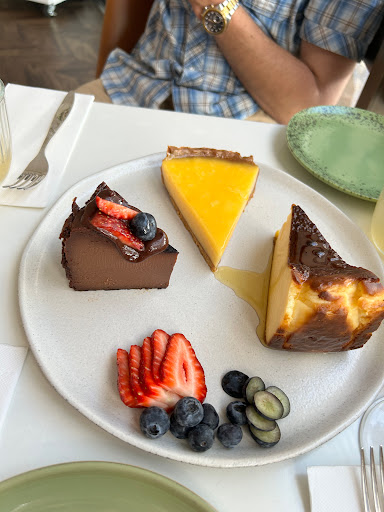 Basque Cheesecake & Champagne - Thumbnail