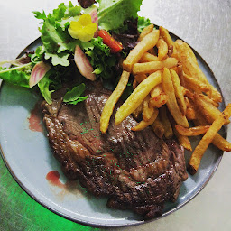 Photo n°14 de L'Emberluque à Le Lavandou (Restaurant)