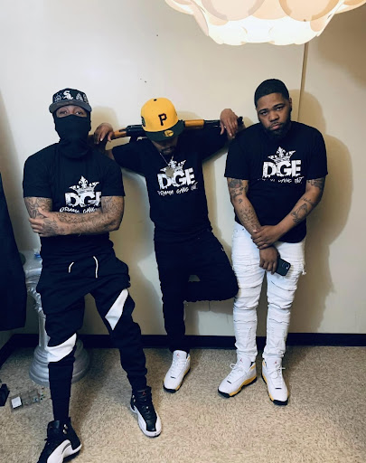 D.G.Entertainment - Visual