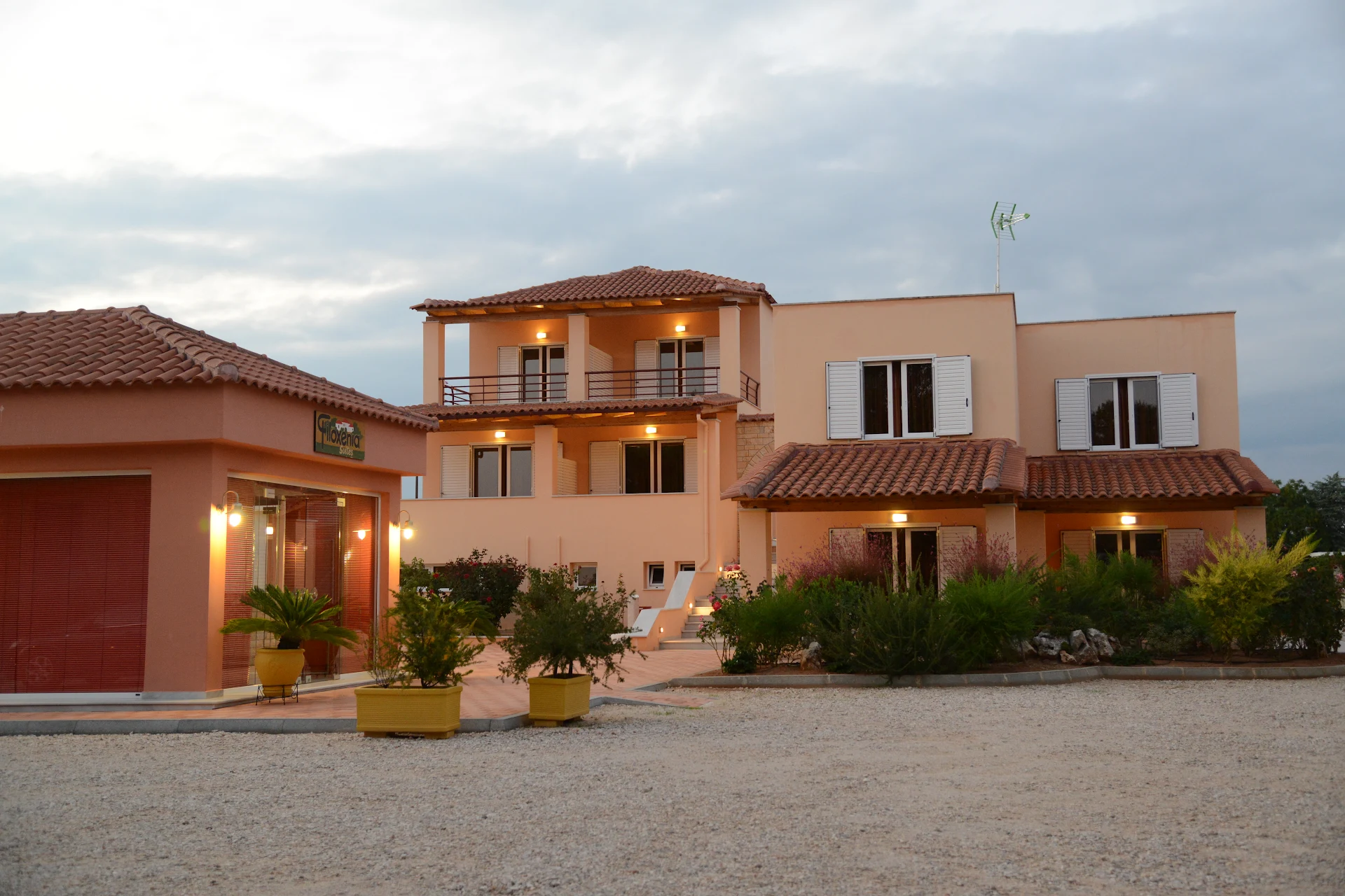 Marias Filoxenia Suites