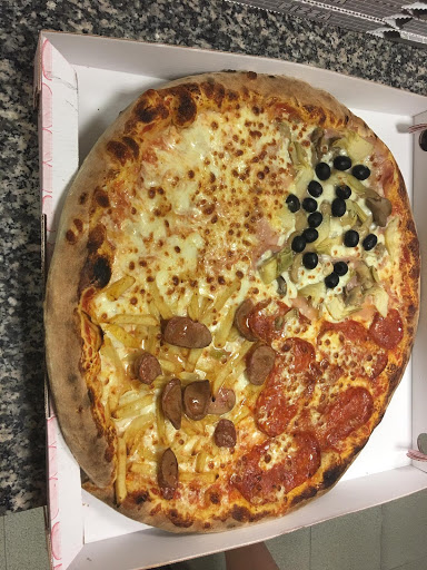 San Carlo Pizzeria Forno a Legna - Thumbnail