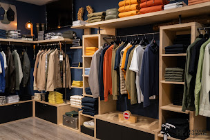 Photo n°18 de HISTOIRE D'HOMME à Roanne (Boutique d'articles de mariage)