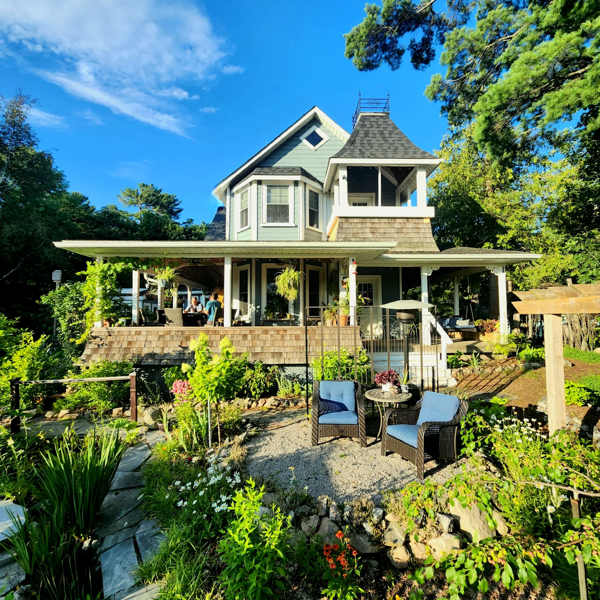 Bartwood Manor - Guest House - Adult Retreat