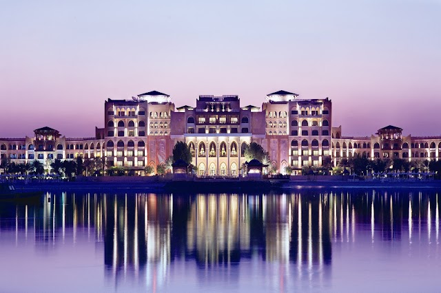 Shangri-La Hotel, Qaryat al Beri