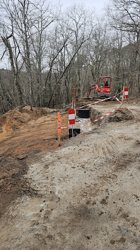 Photo de Sarl couverture renovation maçonnerie CRM à Neuvic (24190)