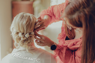 Photo n°4 de Mélissa hai'R coiffeuse à domicile à Émanville (Salon de coiffure)