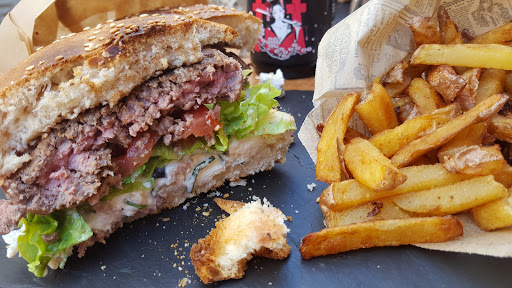 Photo 5 - Wiki Burger