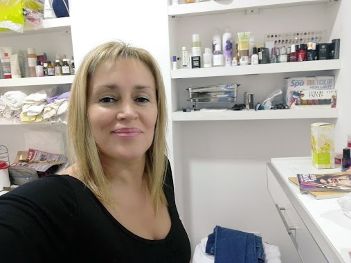 Carina Peluqueria, Author: Carina Verrone