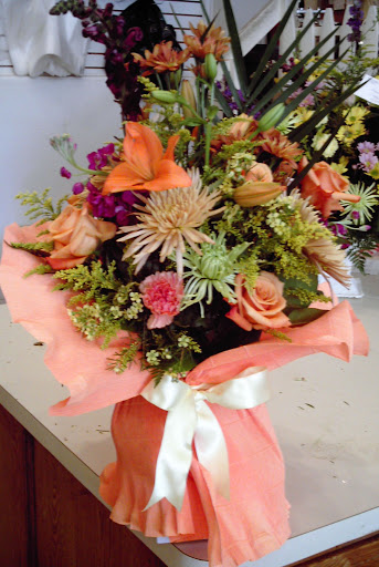 Creations by Fran Flowers & More - Thumbnail