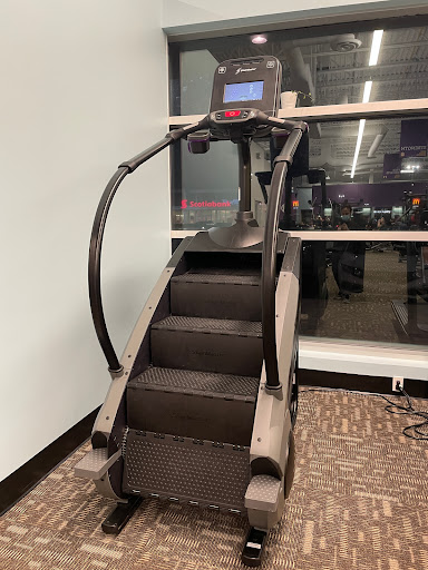 Anytime Fitness Findlay Creek - Thumbnail