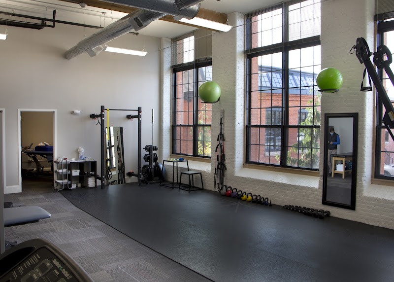 Highbar Physical Therapy - Main Street, Warren