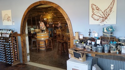 Photos of Jowler Creek Winery