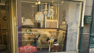 Photo n°1 de CHATEL DECO à Châtel-Guyon (Magasin d'antiquités)