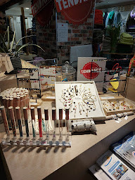 Photo n°2 de La Boutique Tendance - Prêt à porter - Maroquinerie à La Haye (Magasin de vêtements pour jeunes)