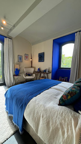 Madame Les Vans by null