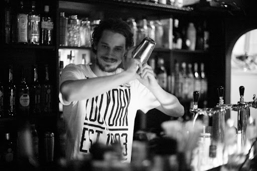 Robinson's Bar - a New York bar - Thumbnail