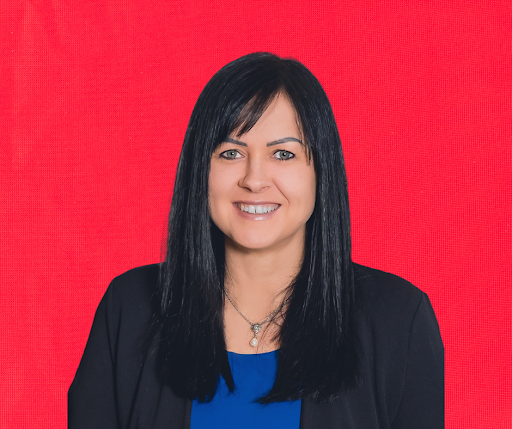 Stephanie Liscomb, Lakes Realty Group - Thumbnail
