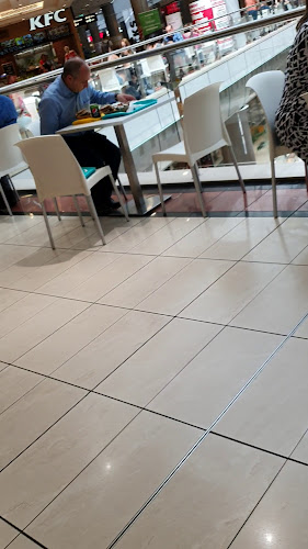 KFC Budapest Duna Plaza