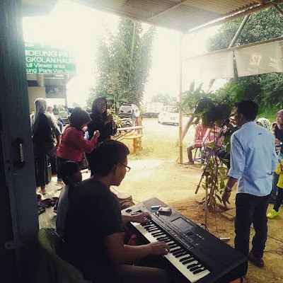 Photos of Kedai Cihideung Corner