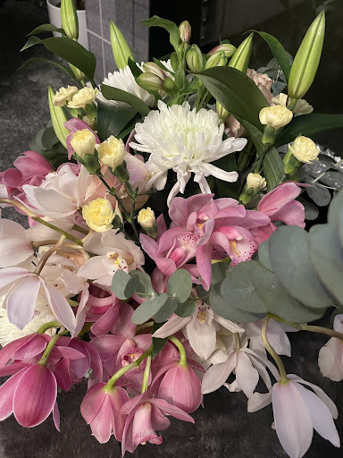 Blooming Good Flowers - Thumbnail