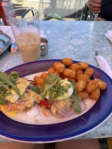 Boardwalk Burger Bar Gallery - Canada