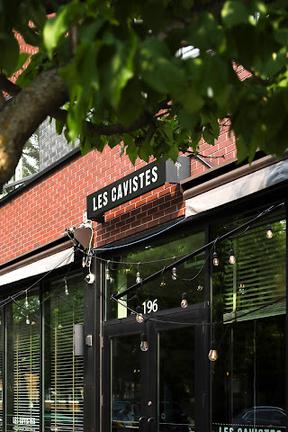 Les Cavistes | Bistro Bar à vin Boutique by null