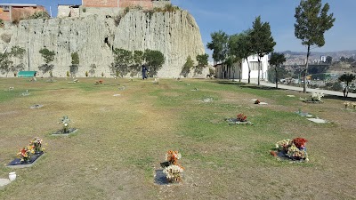Photos of Celestial Park Cemetery