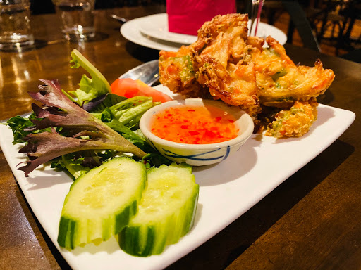 BlueStone Thai - Visual