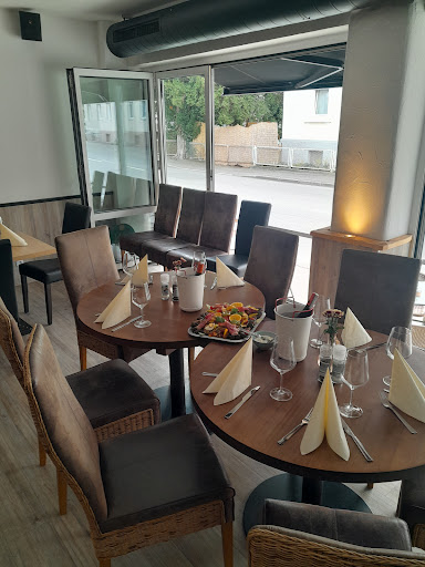 Pizzaria Pinsaria Pasta Burgerhouse Mediterran