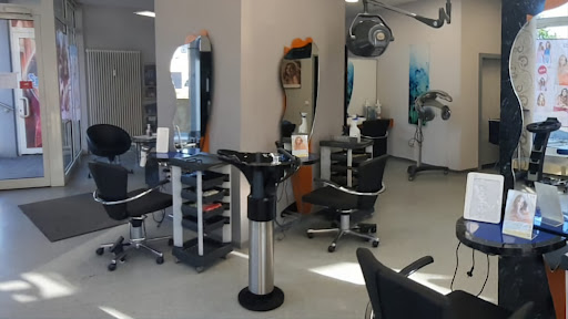 Elite hairdresser and cosmetic GmbH - Thumbnail