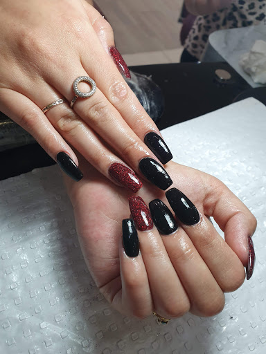 Super Star Nails - Hair & Beauty - Thumbnail