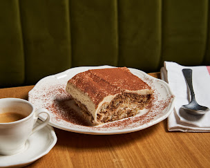 Photo n°44 de Osteria Brutto à Paris (Restaurant de spécialités d'Italie du Sud)