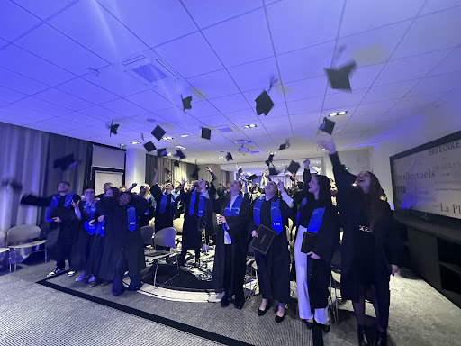Voltaire Business School