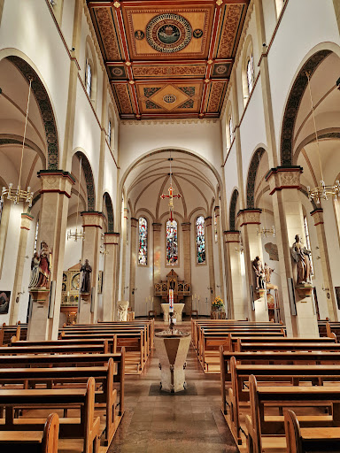 St. Maria-St. Vicelin. catholic parish church - Thumbnail