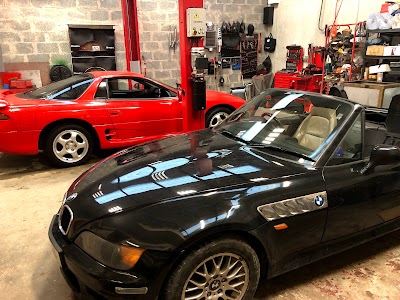 ERIC’S GARAGE