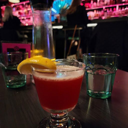 Nine Bar - Visual