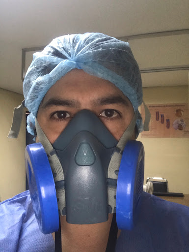 Dr Iván Medina Neumólogo