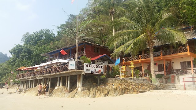 Independent Bo Bungalows