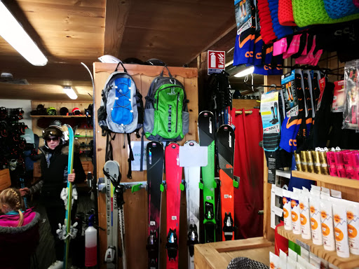 SPORT 2000 LOCA SKI - Location ski Saint Gervais les Bains Gallery - France