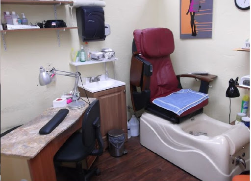 Cross Roads Salon Suites- Salon Suites for Rent Plano - Thumbnail