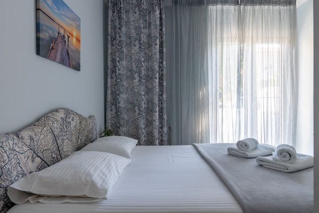 Athena's Studios - Κτηματομεσιτικό γραφείο