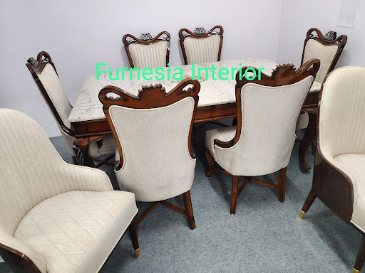 Gallery image 255