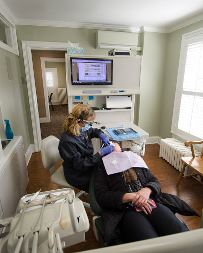 West Dundee Dental - Thumbnail