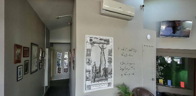 Comments and reviews of Zane Grey's Restaurant and Bar
