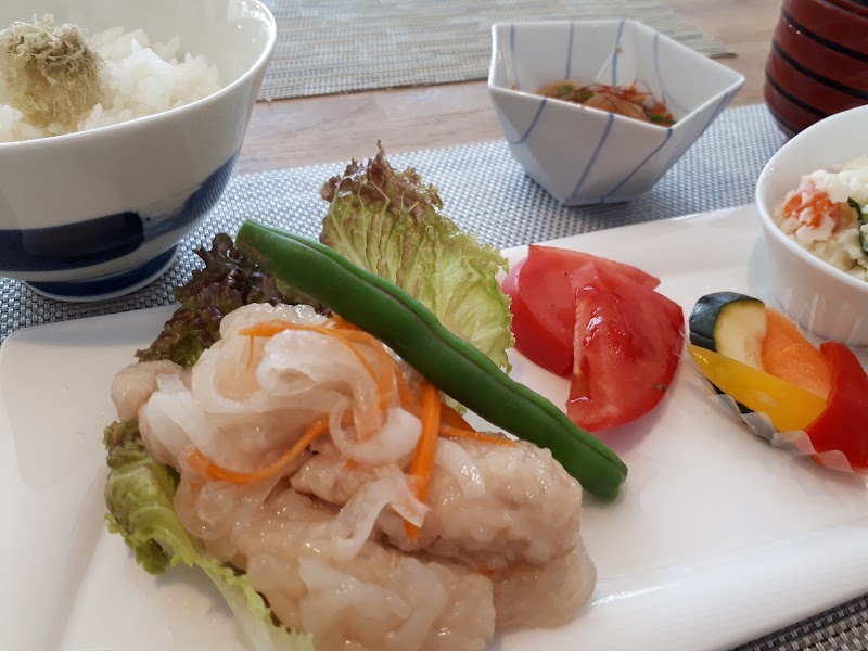 和みカフェ花むすび