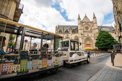 Le Petit Train Touristique de Bordeaux - By FRANCE Voguette