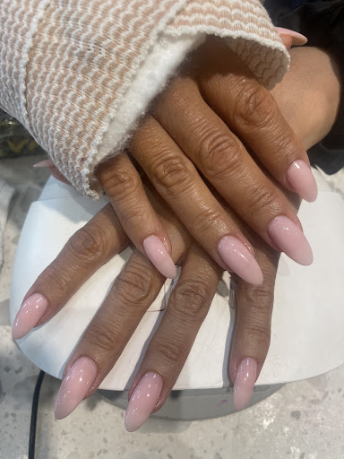 Glen Oak Nail's - Thumbnail