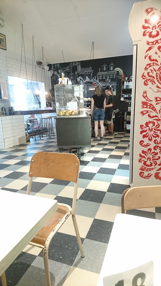 Little King Café