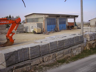 Cave M.P. Di Maurino Ivo & C. Sas - Pietre da tetto e rivestimento, Pavimenti e Marmisti