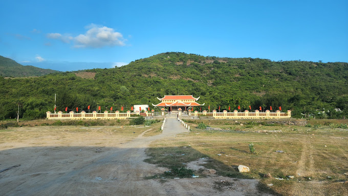 Đền Tưởng Niệm Anh Hùng Liệt Sỹ Huyện Thuận Bắc, AH1, Lợi Hải, Ninh Thuận